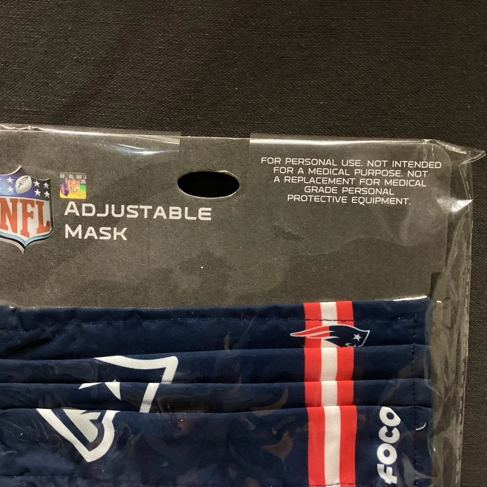 NFL NEW ENGLAND PATRIOTS MEN’S ADJUSTABLE MASK SET OF 2 COLOR: NAVY,RED,WHITE